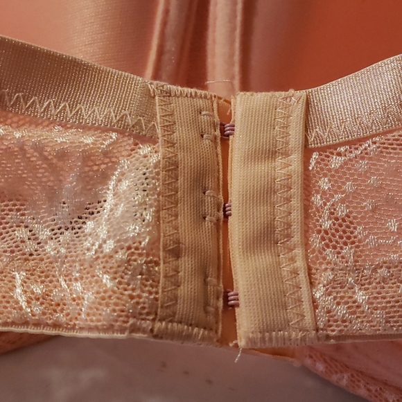 Bra - Picture 7 of 7